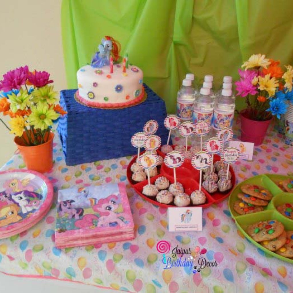 birthday cake table